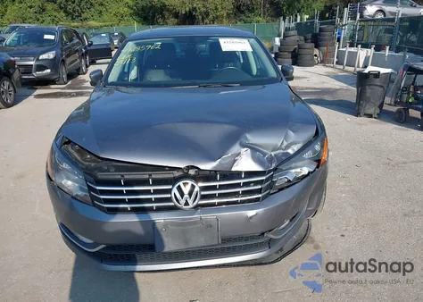 2015 Volkswagen Passat 2.0L Tdi Sel Premium z USA, uszkodzony, nr VIN 1VWCV7A35FC054432
